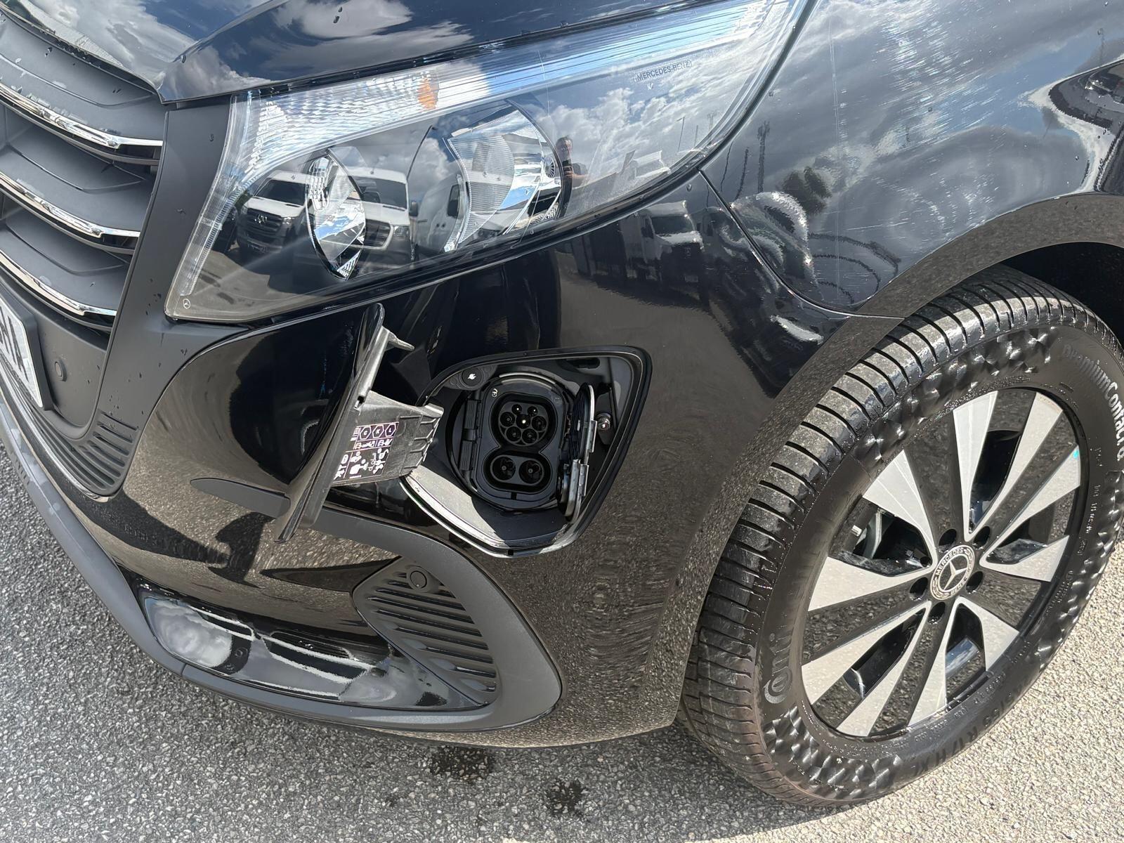 Mercedes-Benz eVito
